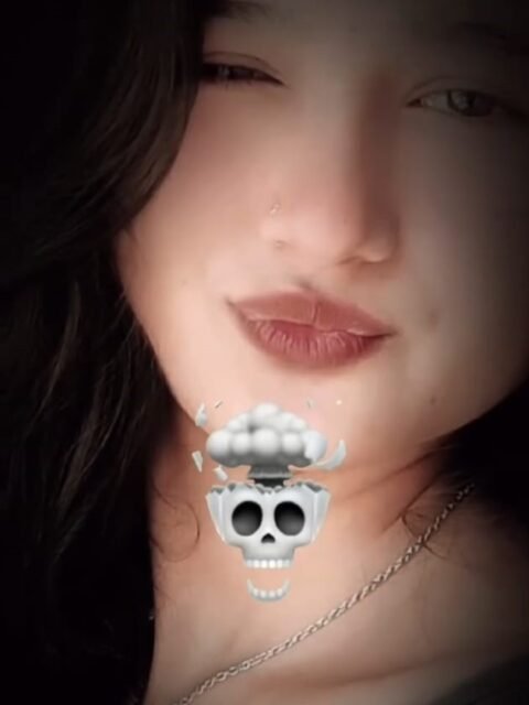 Skull Emoji Capcut Template